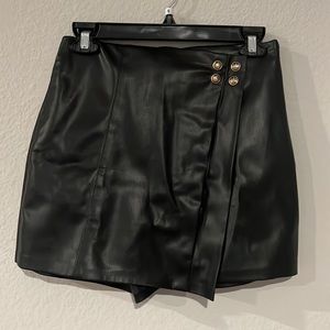 Zara faux leather skort